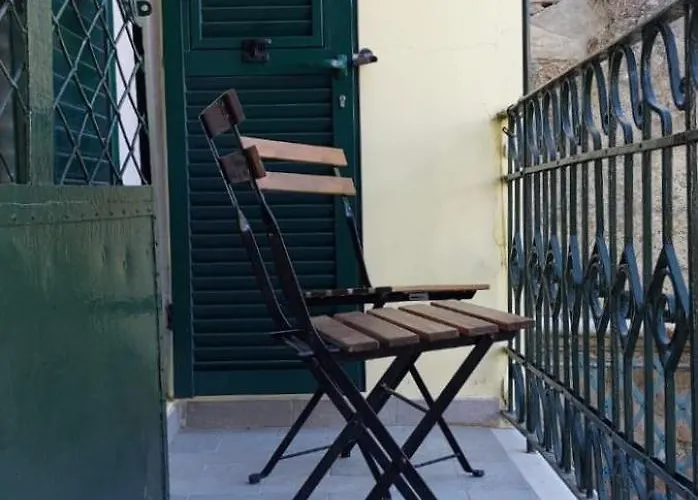 Il Melograno La Casetta Nel Vakantiehuis Le Grazie (Liguria)