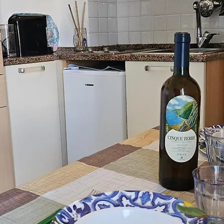 Il Melograno La Casetta Nel Holiday home Le Grazie (Liguria)