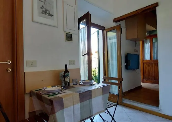 Holiday home Il Melograno La Casetta Nel *
